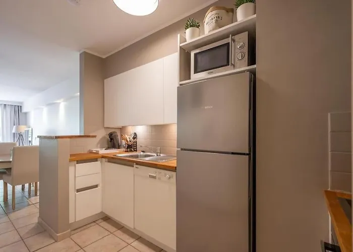 Chez Isabelle Apartment *