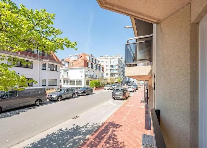 Apartment Chez Isabelle Knokke-Heist